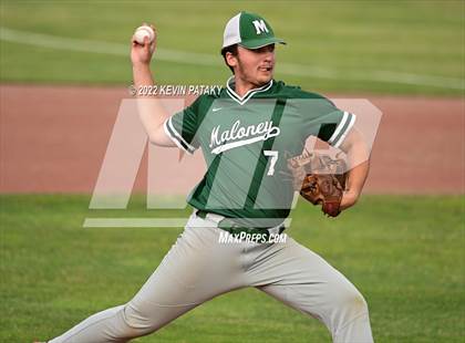 Thumbnail 1 in Maloney vs. Windsor (CIAC Class L Final) photogallery.