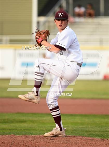 Thumbnail 1 in Maloney vs. Windsor (CIAC Class L Final) photogallery.
