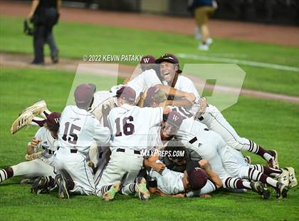 Thumbnail 3 in Maloney vs. Windsor (CIAC Class L Final) photogallery.