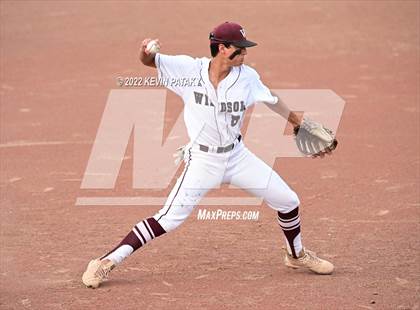 Thumbnail 3 in Maloney vs. Windsor (CIAC Class L Final) photogallery.