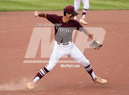 Thumbnail 3 in Maloney vs. Windsor (CIAC Class L Final) photogallery.