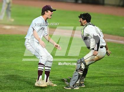 Thumbnail 1 in Maloney vs. Windsor (CIAC Class L Final) photogallery.