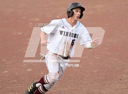 Thumbnail 2 in Maloney vs. Windsor (CIAC Class L Final) photogallery.