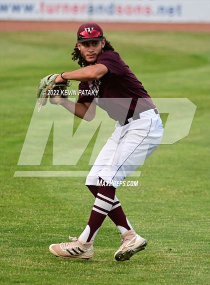 Thumbnail 2 in Maloney vs. Windsor (CIAC Class L Final) photogallery.