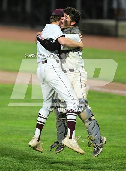 Thumbnail 3 in Maloney vs. Windsor (CIAC Class L Final) photogallery.