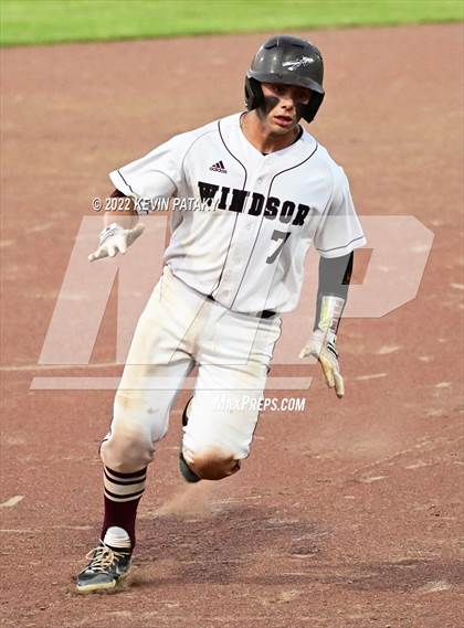Thumbnail 2 in Maloney vs. Windsor (CIAC Class L Final) photogallery.