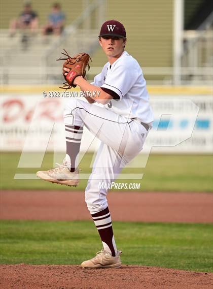 Thumbnail 3 in Maloney vs. Windsor (CIAC Class L Final) photogallery.
