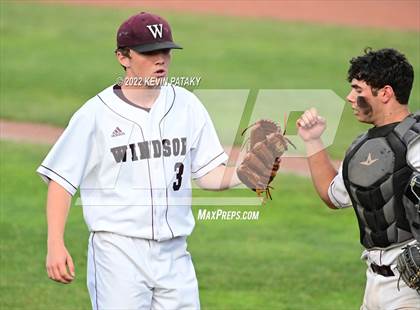 Thumbnail 1 in Maloney vs. Windsor (CIAC Class L Final) photogallery.
