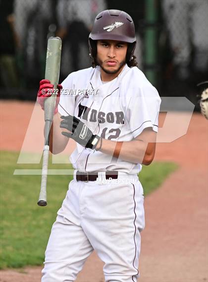 Thumbnail 2 in Maloney vs. Windsor (CIAC Class L Final) photogallery.