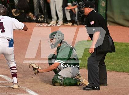 Thumbnail 2 in Maloney vs. Windsor (CIAC Class L Final) photogallery.