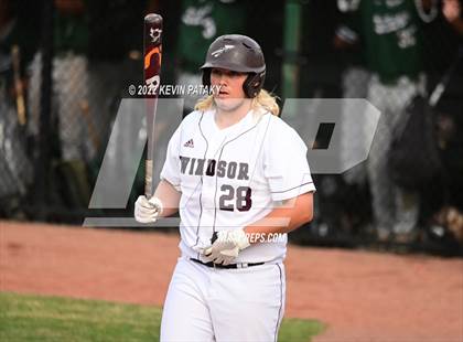 Thumbnail 2 in Maloney vs. Windsor (CIAC Class L Final) photogallery.