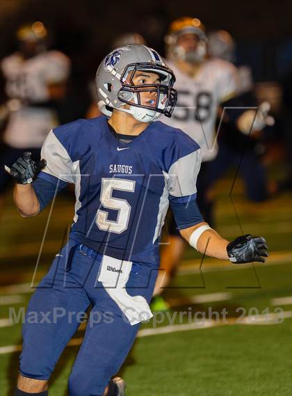 Thumbnail 2 in Saugus vs. West Ranch photogallery.