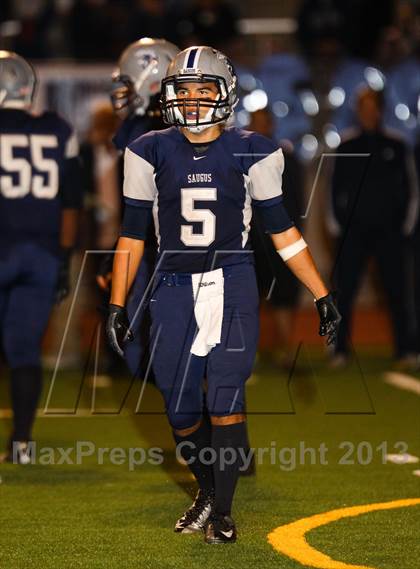 Thumbnail 3 in Saugus vs. West Ranch photogallery.