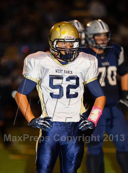 Thumbnail 3 in Saugus vs. West Ranch photogallery.