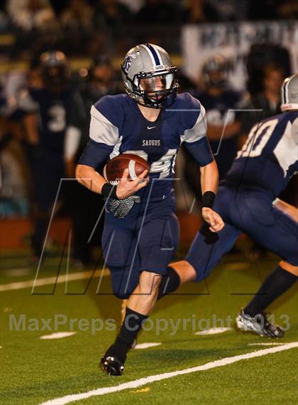 Thumbnail 2 in Saugus vs. West Ranch photogallery.