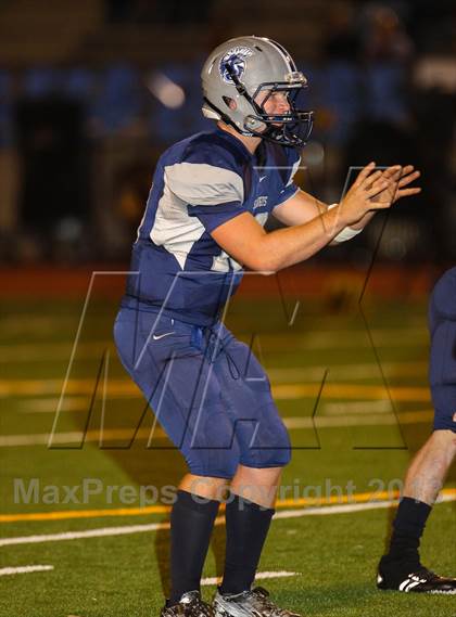 Thumbnail 2 in Saugus vs. West Ranch photogallery.