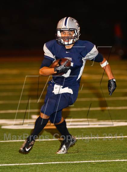 Thumbnail 2 in Saugus vs. West Ranch photogallery.