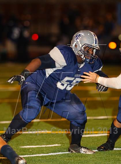 Thumbnail 2 in Saugus vs. West Ranch photogallery.