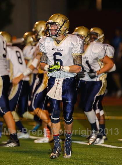 Thumbnail 2 in Saugus vs. West Ranch photogallery.