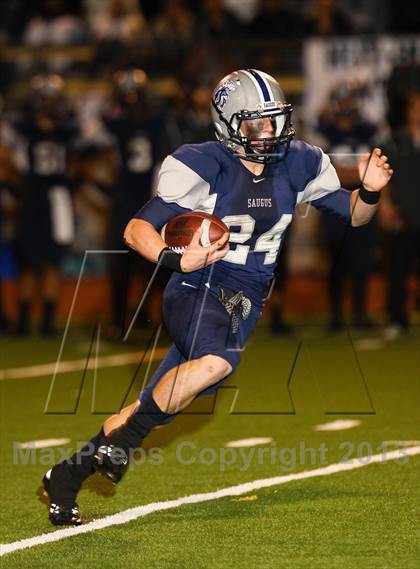 Thumbnail 3 in Saugus vs. West Ranch photogallery.