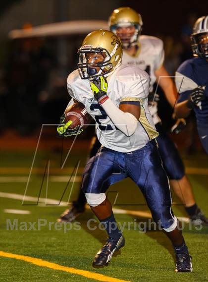 Thumbnail 1 in Saugus vs. West Ranch photogallery.