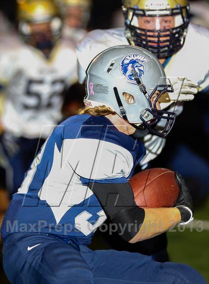 Thumbnail 2 in Saugus vs. West Ranch photogallery.