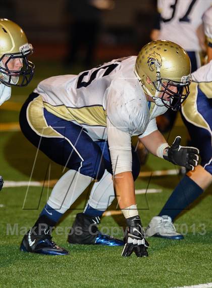 Thumbnail 2 in Saugus vs. West Ranch photogallery.