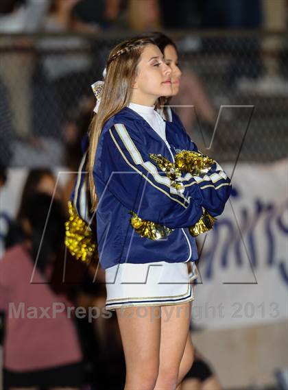 Thumbnail 3 in Saugus vs. West Ranch photogallery.