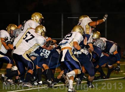 Thumbnail 3 in Saugus vs. West Ranch photogallery.