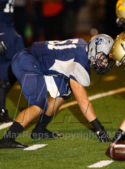 Thumbnail 3 in Saugus vs. West Ranch photogallery.