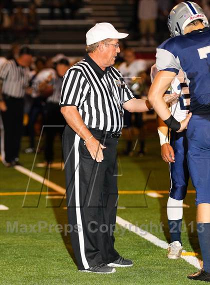 Thumbnail 1 in Saugus vs. West Ranch photogallery.