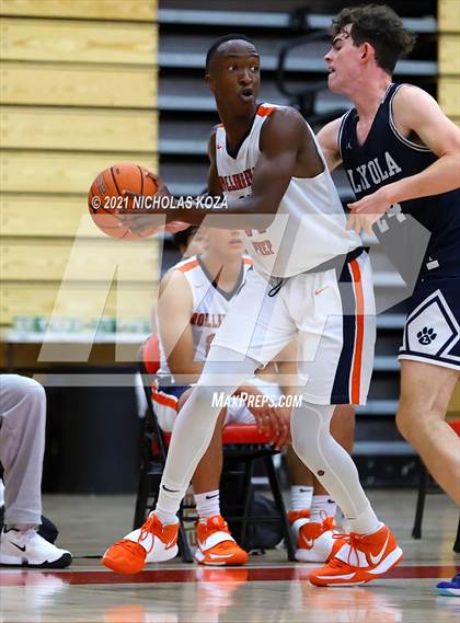 Thumbnail 3 in Loyola vs. Rolling Hills Prep (Rolling Hills State Preview) photogallery.