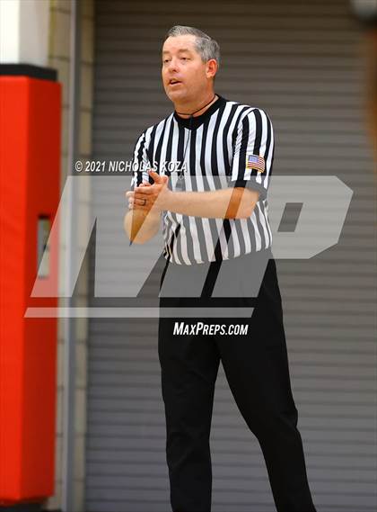 Thumbnail 3 in Loyola vs. Rolling Hills Prep (Rolling Hills State Preview) photogallery.