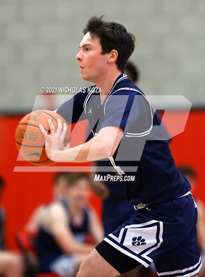 Thumbnail 2 in Loyola vs. Rolling Hills Prep (Rolling Hills State Preview) photogallery.
