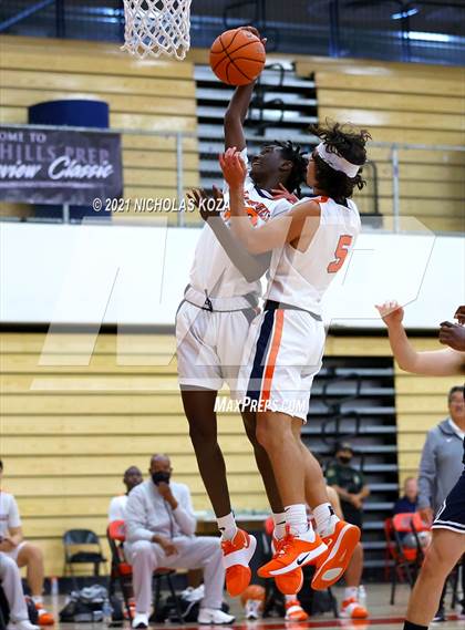 Thumbnail 3 in Loyola vs. Rolling Hills Prep (Rolling Hills State Preview) photogallery.