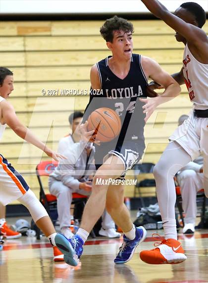 Thumbnail 3 in Loyola vs. Rolling Hills Prep (Rolling Hills State Preview) photogallery.