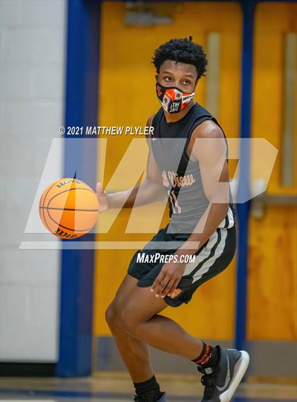 Thumbnail 3 in South View @ Terry Sanford photogallery.