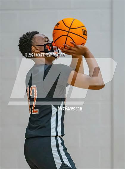Thumbnail 3 in South View @ Terry Sanford photogallery.