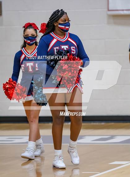 Thumbnail 3 in South View @ Terry Sanford photogallery.