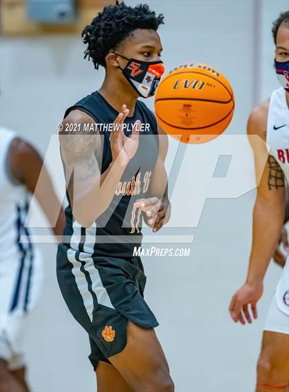 Thumbnail 2 in South View @ Terry Sanford photogallery.
