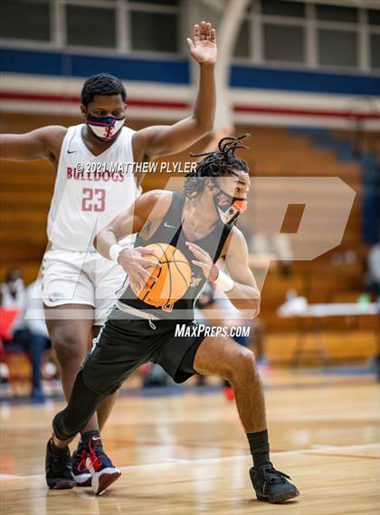 Thumbnail 2 in South View @ Terry Sanford photogallery.