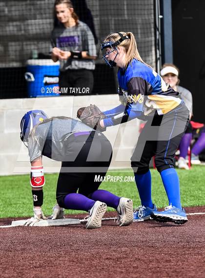 Thumbnail 3 in Bland vs Farmersville (Graford Tournament) photogallery.