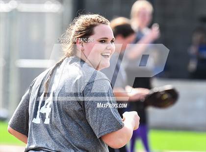 Thumbnail 3 in Bland vs Farmersville (Graford Tournament) photogallery.