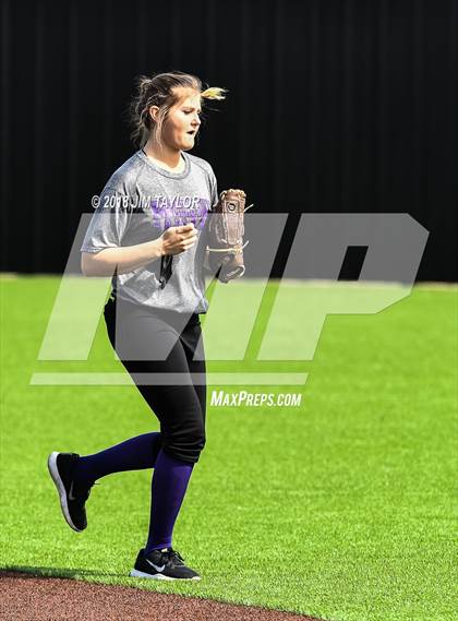 Thumbnail 3 in Bland vs Farmersville (Graford Tournament) photogallery.