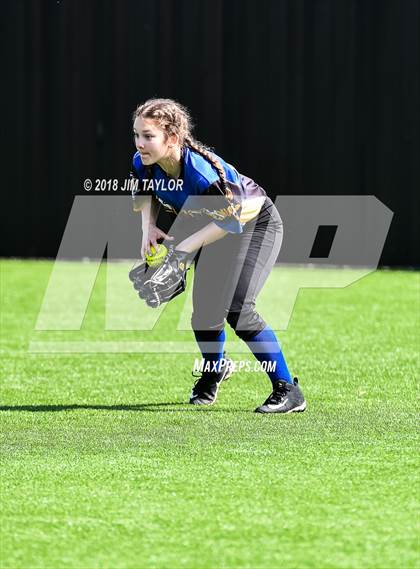 Thumbnail 2 in Bland vs Farmersville (Graford Tournament) photogallery.
