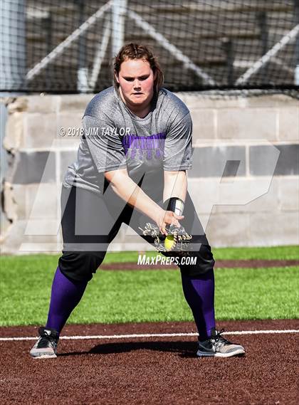 Thumbnail 3 in Bland vs Farmersville (Graford Tournament) photogallery.