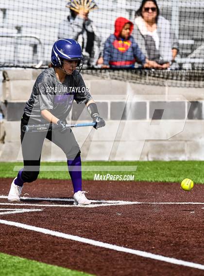 Thumbnail 2 in Bland vs Farmersville (Graford Tournament) photogallery.