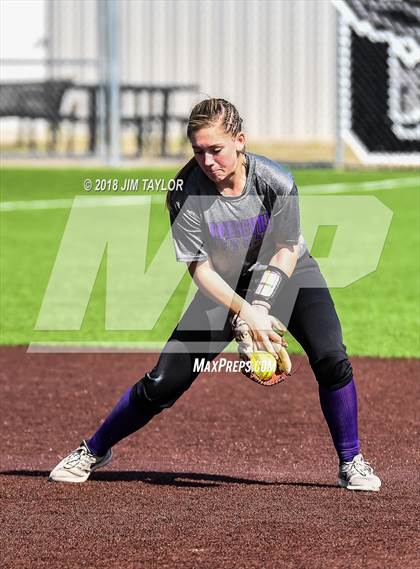 Thumbnail 2 in Bland vs Farmersville (Graford Tournament) photogallery.