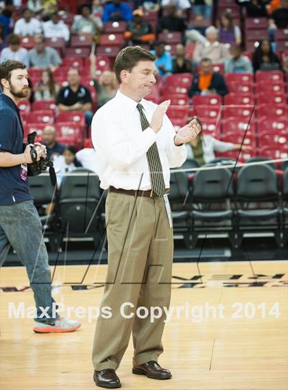 Thumbnail 3 in Archbishop Mitty vs. McNair (CIF NorCal Regional D2 Final) photogallery.