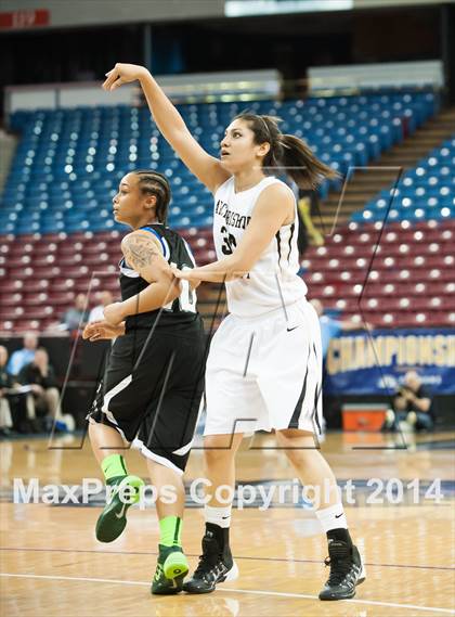Thumbnail 3 in Archbishop Mitty vs. McNair (CIF NorCal Regional D2 Final) photogallery.